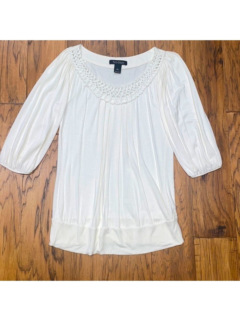 White House Black Market XS Ivory top